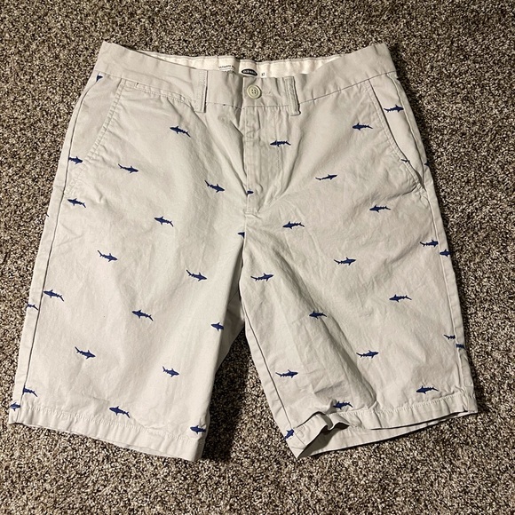Old Navy Other - Old navy patterned khakis